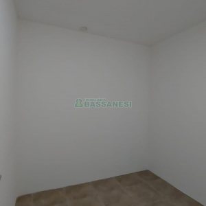 Sala com 73m², 2 vagas, no bairro São Pelegrino em Caxias do Sul para Comprar