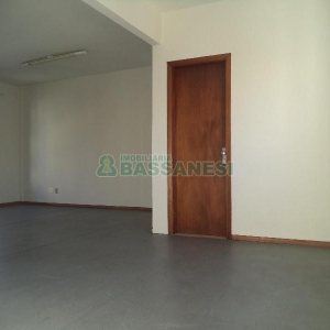 Sala com 46m², no bairro Centro em Caxias do Sul para Alugar