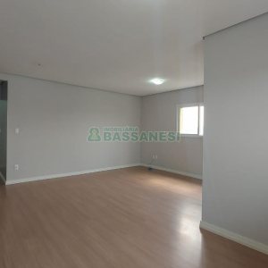 Apartamento com 105m², 3 dormitórios, 2 vagas, no bairro Sagrada Família em Caxias do Sul para Alugar