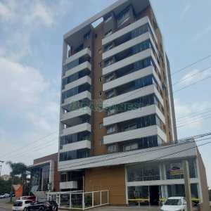 Apartamento com 105m², 3 dormitórios, 2 vagas, no bairro Sagrada Família em Caxias do Sul para Alugar