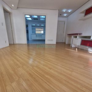Apartamento com 120m², 3 dormitórios, 2 vagas, no bairro Pio X em Caxias do Sul para Alugar