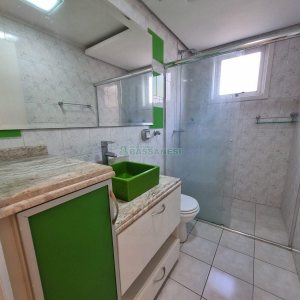 Apartamento com 120m², 3 dormitórios, 2 vagas, no bairro Pio X em Caxias do Sul para Alugar