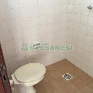 Sala com 60m², no bairro Centro em Caxias do Sul para Alugar