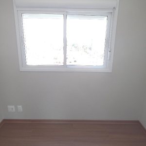 Apartamento com 55m², 2 dormitórios, 1 vaga, no bairro Petrópolis em Caxias do Sul para Comprar