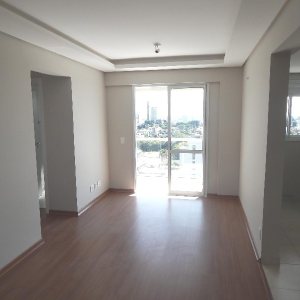 Apartamento com 55m², 2 dormitórios, 1 vaga, no bairro Petrópolis em Caxias do Sul para Comprar