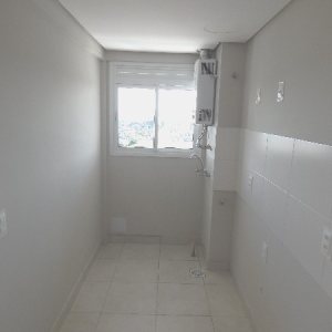 Apartamento com 55m², 2 dormitórios, 1 vaga, no bairro Petrópolis em Caxias do Sul para Comprar