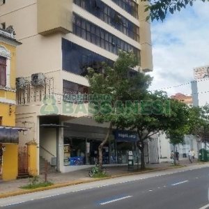 Sala com 44m², no bairro Centro em Caxias do Sul para Alugar