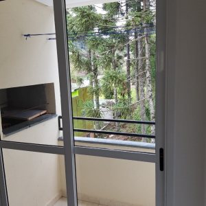 Apartamento com 54m², 2 dormitórios, 1 vaga, no bairro De Zorzi em Caxias do Sul para Comprar