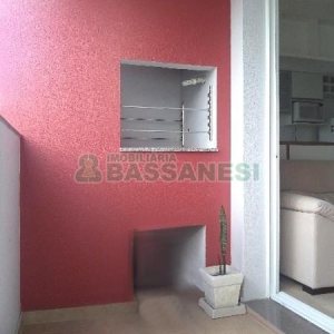 Apto Mobiliado com 75m², 2 dormitórios, 2 vagas, no bairro Cinqüentenário em Caxias do Sul para Comprar