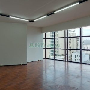 Sala com 50m², no bairro São Pelegrino em Caxias do Sul para Alugar