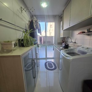 Apartamento com 190m², 3 dormitórios, 2 vagas, no bairro Centro em Caxias do Sul para Comprar