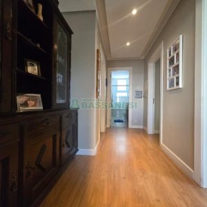 Apartamento com 190m², 3 dormitórios, 2 vagas, no bairro Centro em Caxias do Sul para Comprar