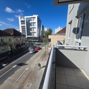 Apartamento com 190m², 3 dormitórios, 2 vagas, no bairro Centro em Caxias do Sul para Comprar