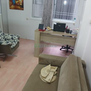 Sala Mobiliada com 48m², no bairro Centro em Caxias do Sul para Alugar ou Comprar