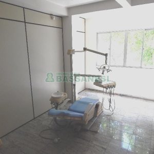 Loja com 130m², no bairro Cinqüentenário em Caxias do Sul para Alugar