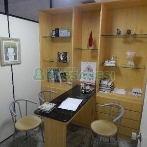 Loja com 130m², no bairro Cinqüentenário em Caxias do Sul para Alugar