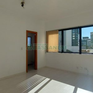 Sala com 48m², no bairro Centro em Caxias do Sul para Alugar