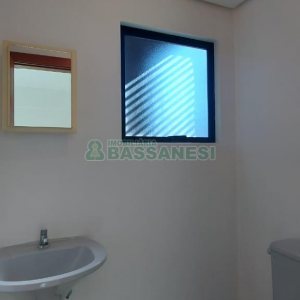 Sala com 48m², no bairro Centro em Caxias do Sul para Alugar