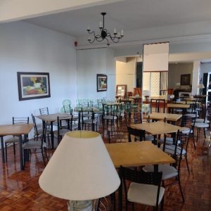 Apto Mobiliado com 236m², 3 dormitórios, 2 vagas, no bairro Centro em Caxias do Sul para Comprar