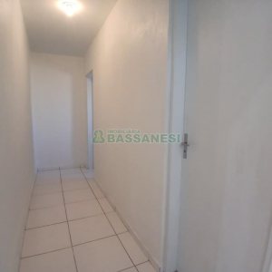 Pavilhão com 210m², no bairro Floresta em Caxias do Sul para Alugar