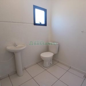 Pavilhão com 210m², no bairro Floresta em Caxias do Sul para Alugar