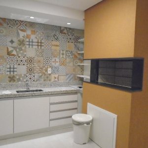 Apartamento com 64m², 2 dormitórios, 1 vaga, no bairro Rio Branco em Caxias do Sul para Comprar