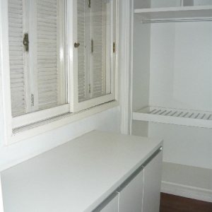 Sobrado com 101m², 3 dormitórios, 1 vaga, no bairro Treviso em Caxias do Sul para Comprar