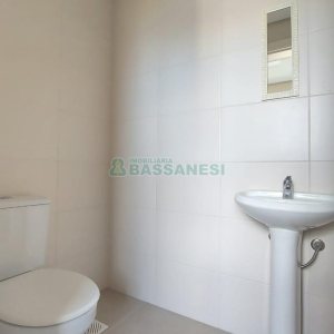 Apartamento com 190m², 3 dormitórios, 4 vagas, no bairro Centro em Caxias do Sul para Comprar