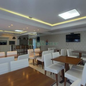 Apartamento com 190m², 3 dormitórios, 4 vagas, no bairro Centro em Caxias do Sul para Comprar