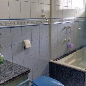 Sobrado com 106m², 3 dormitórios, 1 vaga, no bairro Bela Vista em Caxias do Sul para Comprar