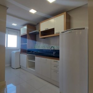 Apto Mobiliado com 52m², 1 dormitório, 2 vagas, no bairro Centro em Caxias do Sul para Comprar