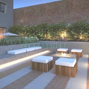 Apto Mobiliado com 52m², 1 dormitório, 2 vagas, no bairro Centro em Caxias do Sul para Comprar