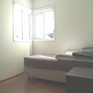 Apto Mobiliado com 88m², 3 dormitórios, 2 vagas, no bairro Pio X em Caxias do Sul para Comprar