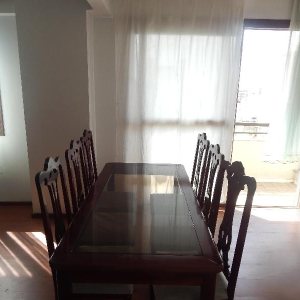 Apto Mobiliado com 120m², 3 dormitórios, no bairro Centro em Caxias do Sul para Comprar