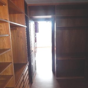 Apto Mobiliado com 120m², 3 dormitórios, no bairro Centro em Caxias do Sul para Comprar