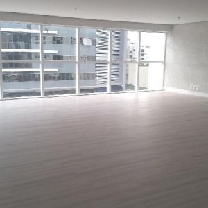 Sala com 51m², 1 vaga, no bairro São Pelegrino em Caxias do Sul para Comprar
