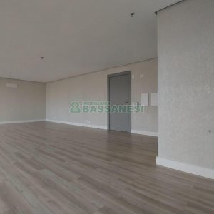 Sala com 51m², 1 vaga, no bairro São Pelegrino em Caxias do Sul para Comprar