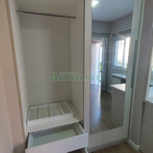 Casa com 229m², 3 dormitórios, 3 vagas, no bairro Kayser em Caxias do Sul para Comprar