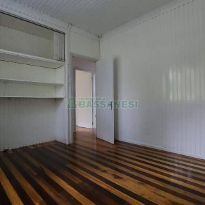 Casa Comercial com 350m², 1 vaga, no bairro Lourdes em Caxias do Sul para Alugar