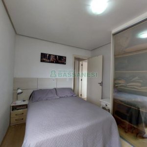 Apartamento com 50m², 2 dormitórios, 1 vaga, no bairro Treviso em Caxias do Sul para Comprar
