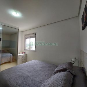 Apartamento com 50m², 2 dormitórios, 1 vaga, no bairro Treviso em Caxias do Sul para Comprar