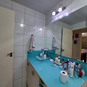 Apartamento com 50m², 2 dormitórios, 1 vaga, no bairro Treviso em Caxias do Sul para Comprar