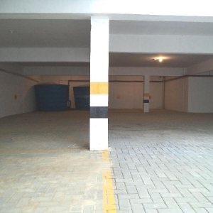 Sala com 51m², 1 vaga, no bairro Desvio Rizzo em Caxias do Sul para Comprar