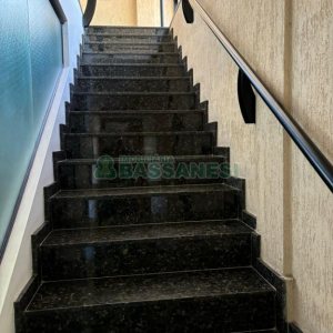 Pavilhão com 572m², no bairro Marechal Floriano em Caxias do Sul para Comprar