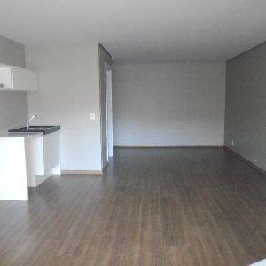 Sala com 52m², 1 vaga, no bairro Panazzolo em Caxias do Sul para Comprar