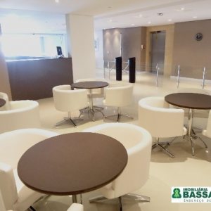 Sala com 52m², 1 vaga, no bairro Panazzolo em Caxias do Sul para Comprar