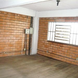 Pavilhão com 200m², no bairro Esplanada em Caxias do Sul para Alugar