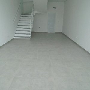 Loja com 90m², no bairro Serrano em Caxias do Sul para Alugar ou Comprar