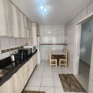 Apto Mobiliado com 50m², 1 dormitório, 1 vaga, no bairro Centro em Caxias do Sul para Alugar