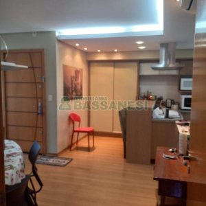 Apartamento com 142m², 3 dormitórios, 2 vagas, no bairro Sagrada Família em Caxias do Sul para Comprar